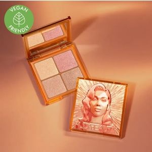 Huda Beauty Mini Glow Obsessions Highlighter Face Palette in Medium